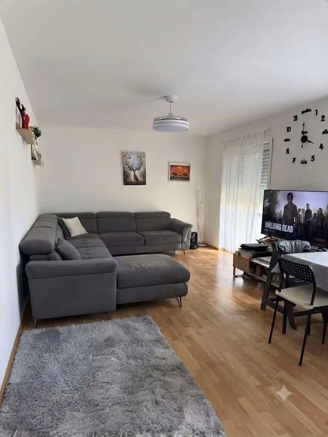 Ημιυπόγειο διαμέρισμα 3 δωματίων, 113 m², με βεράντα στο Κάμπελσκεταλ